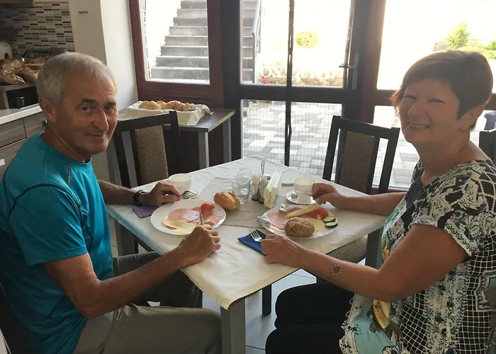 Bed & Breakfast Sugo Panzio