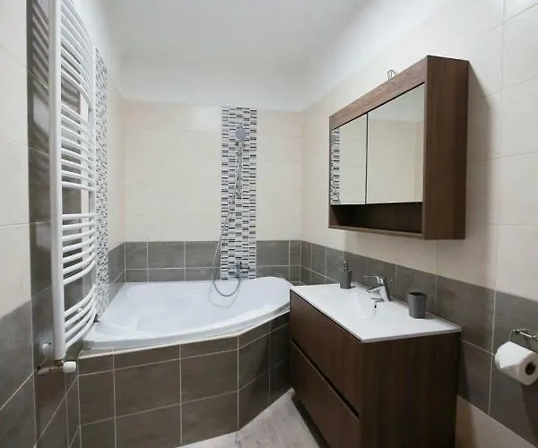 Bed & Breakfast Sugo Panzio